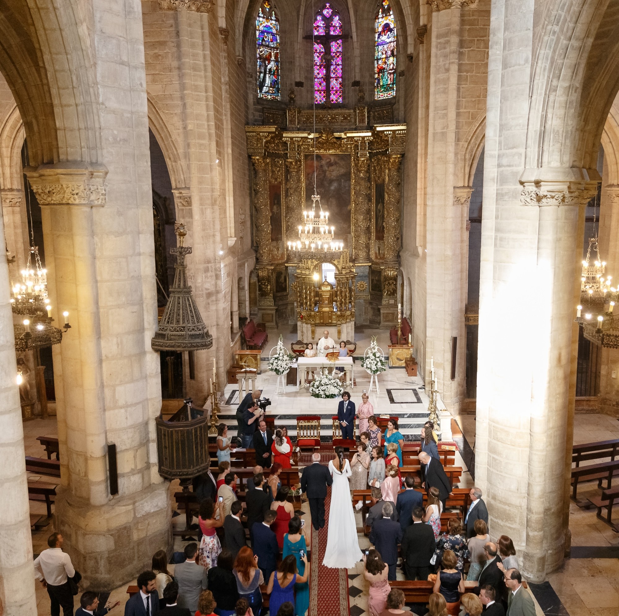 Fotografos-boda-Burgos-fotografia-fotos_de_novios-san_gil-hotel_silken-045